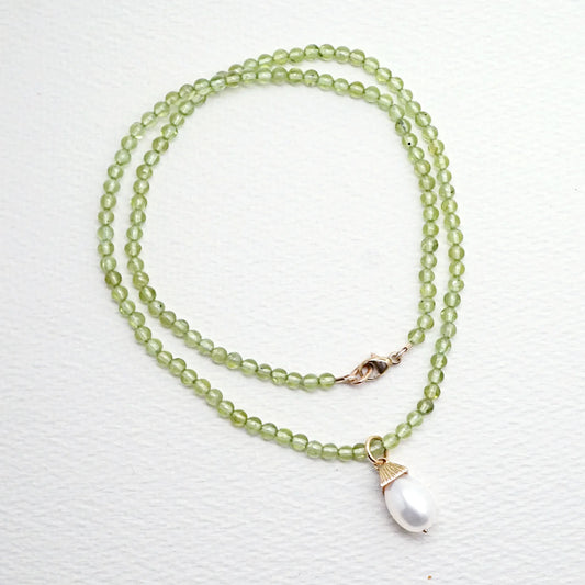 Beads: Peridot Necklace