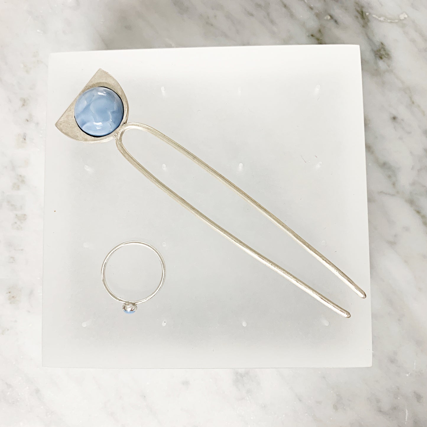 Silver hair pin no.1