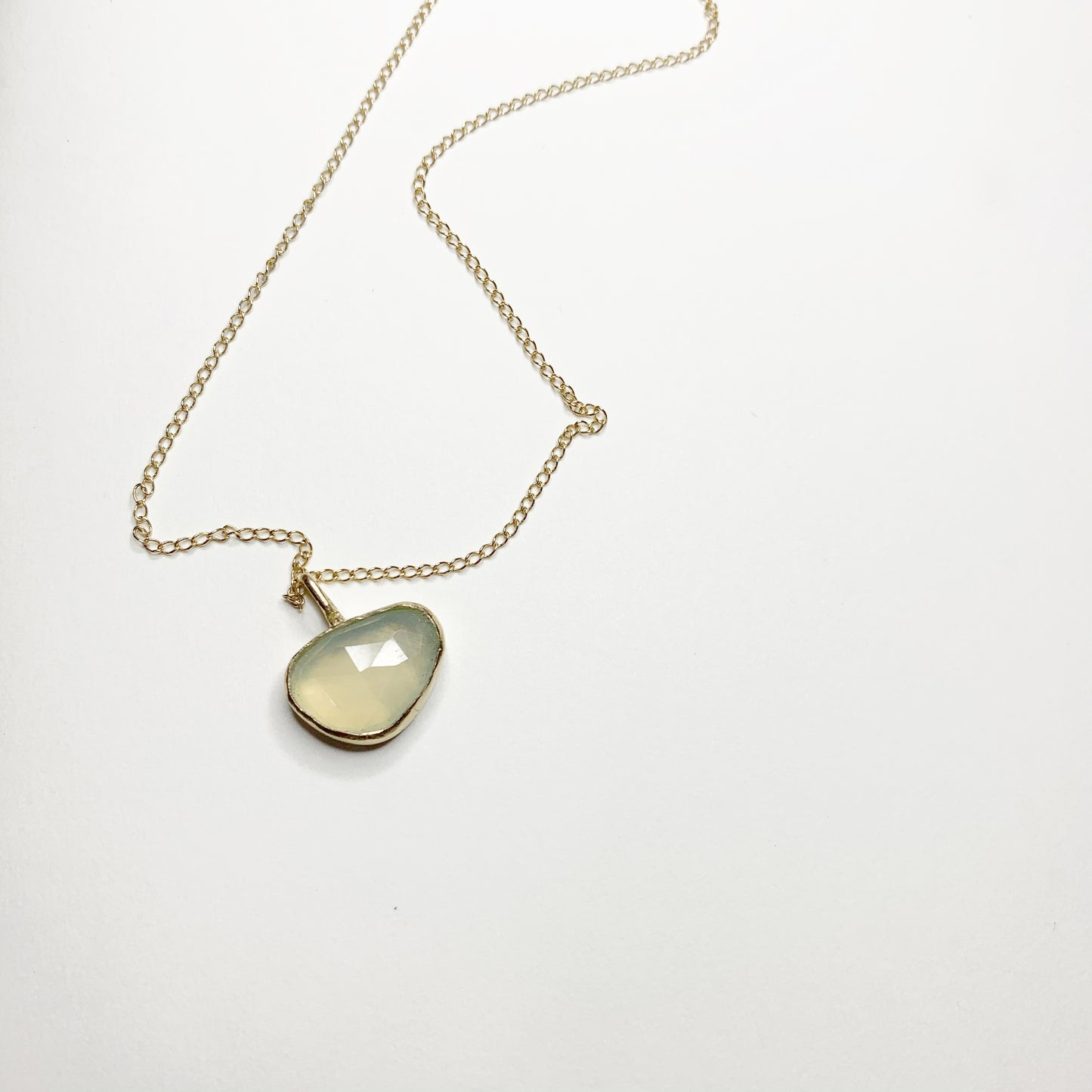 Chalcedony Pendant Necklace in 14k Gold