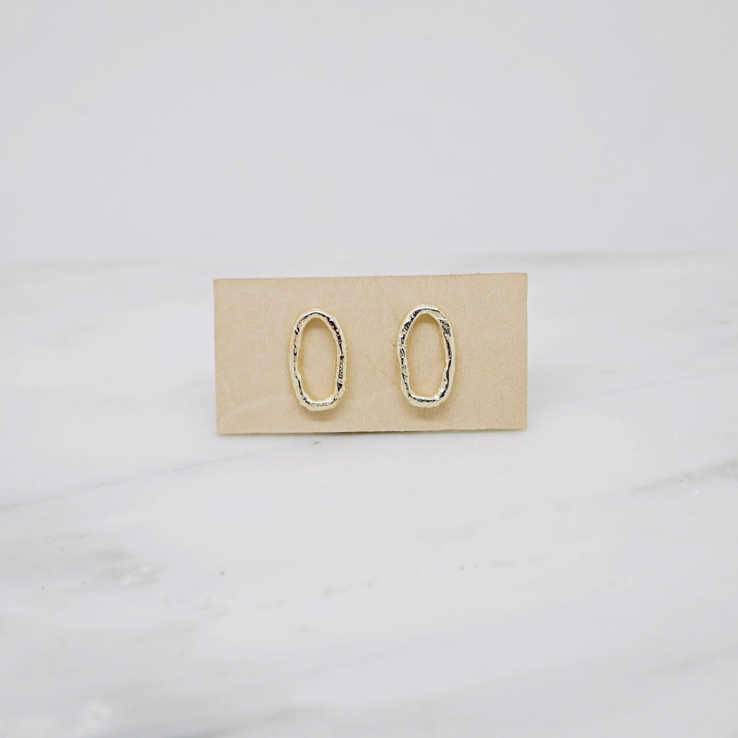 Bold chain earrings-single in 14K gold