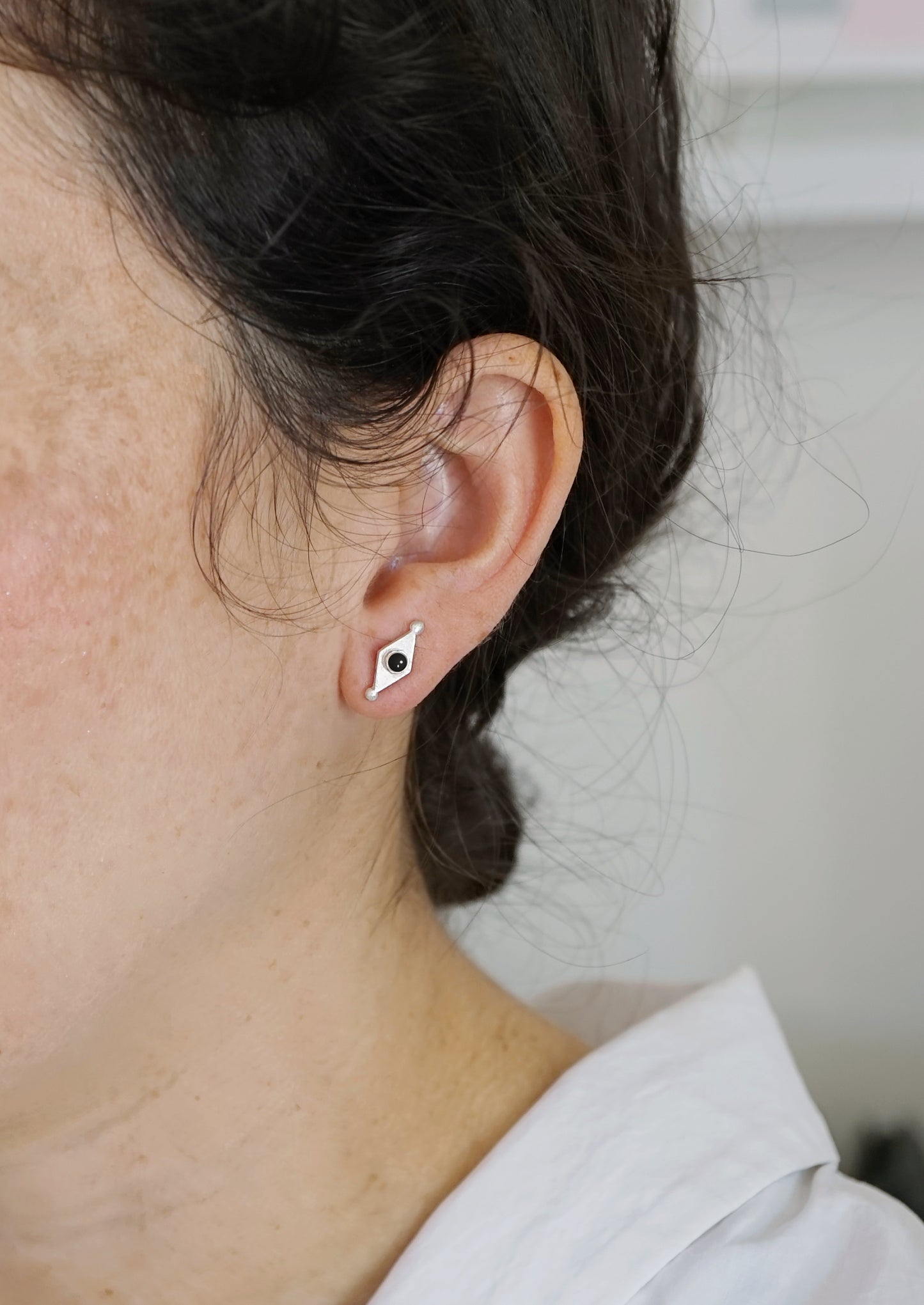 Mini shield studs with Onyx