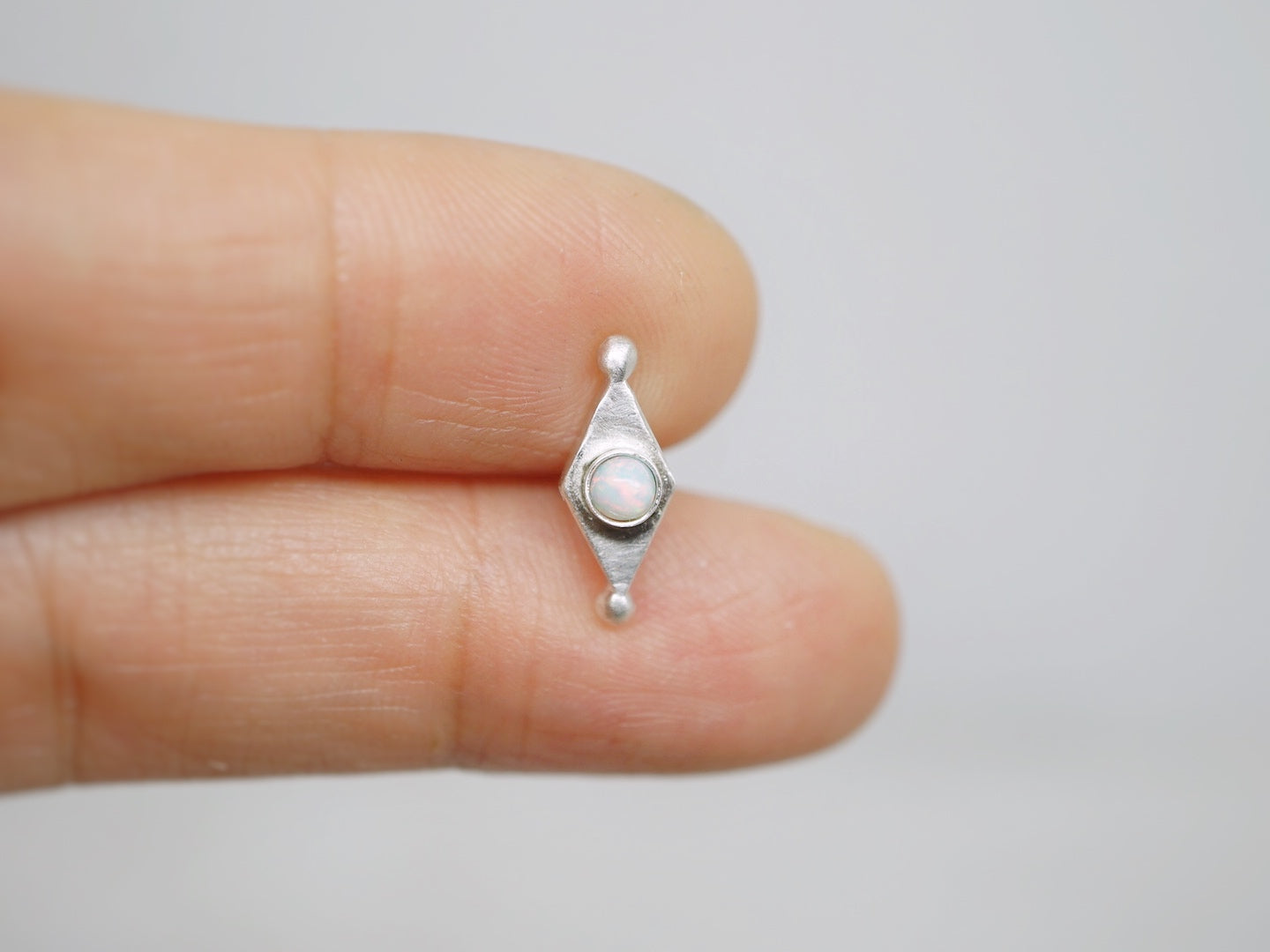 Mini shield studs with Opal