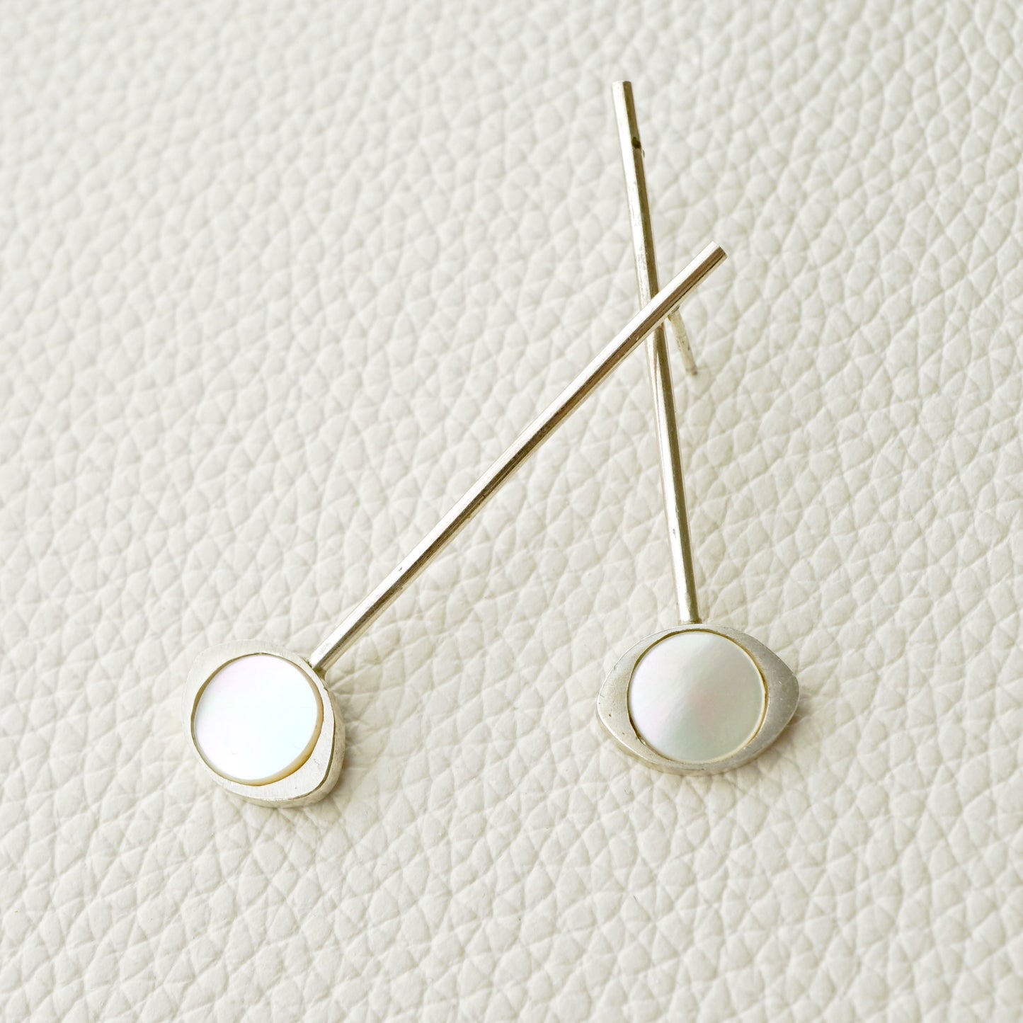Mother of pearl eye drop earrings