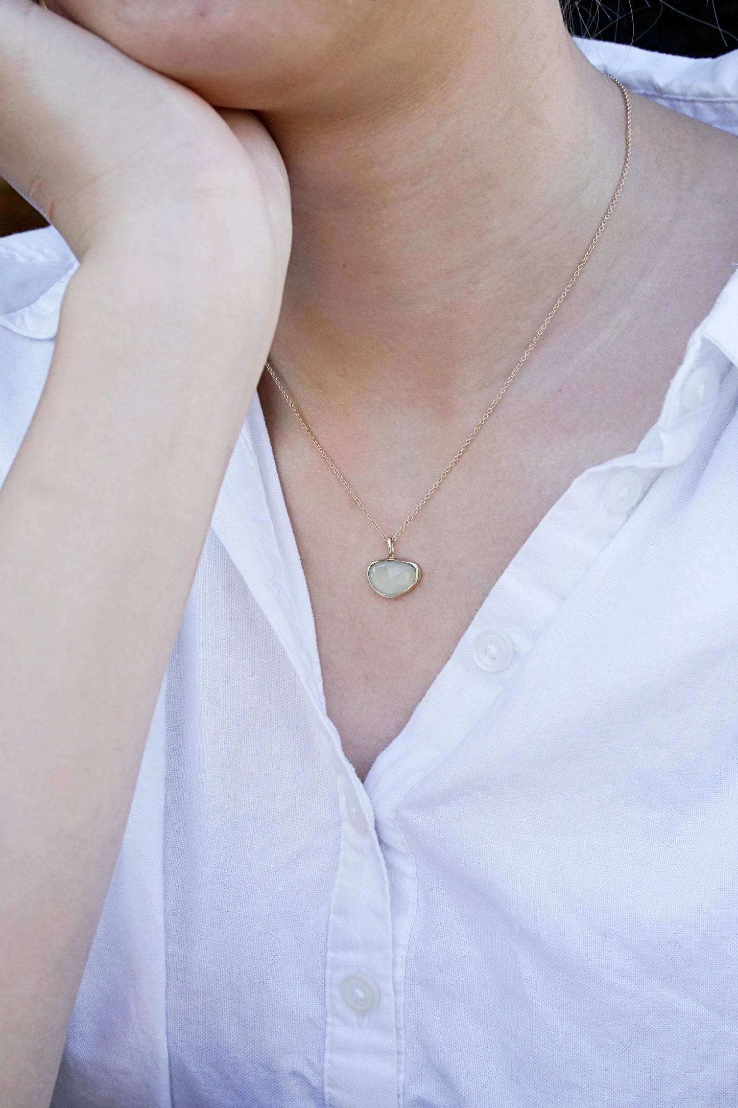 Chalcedony Pendant Necklace in 14k Gold