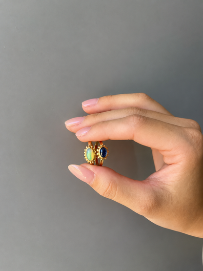 Nova ring with Opal