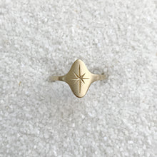 Load image into Gallery viewer, Étoile Signet Ring in 14k Gold Satin Finish
