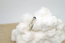 Load image into Gallery viewer, Sapphire ring with hand-carved feather textures
