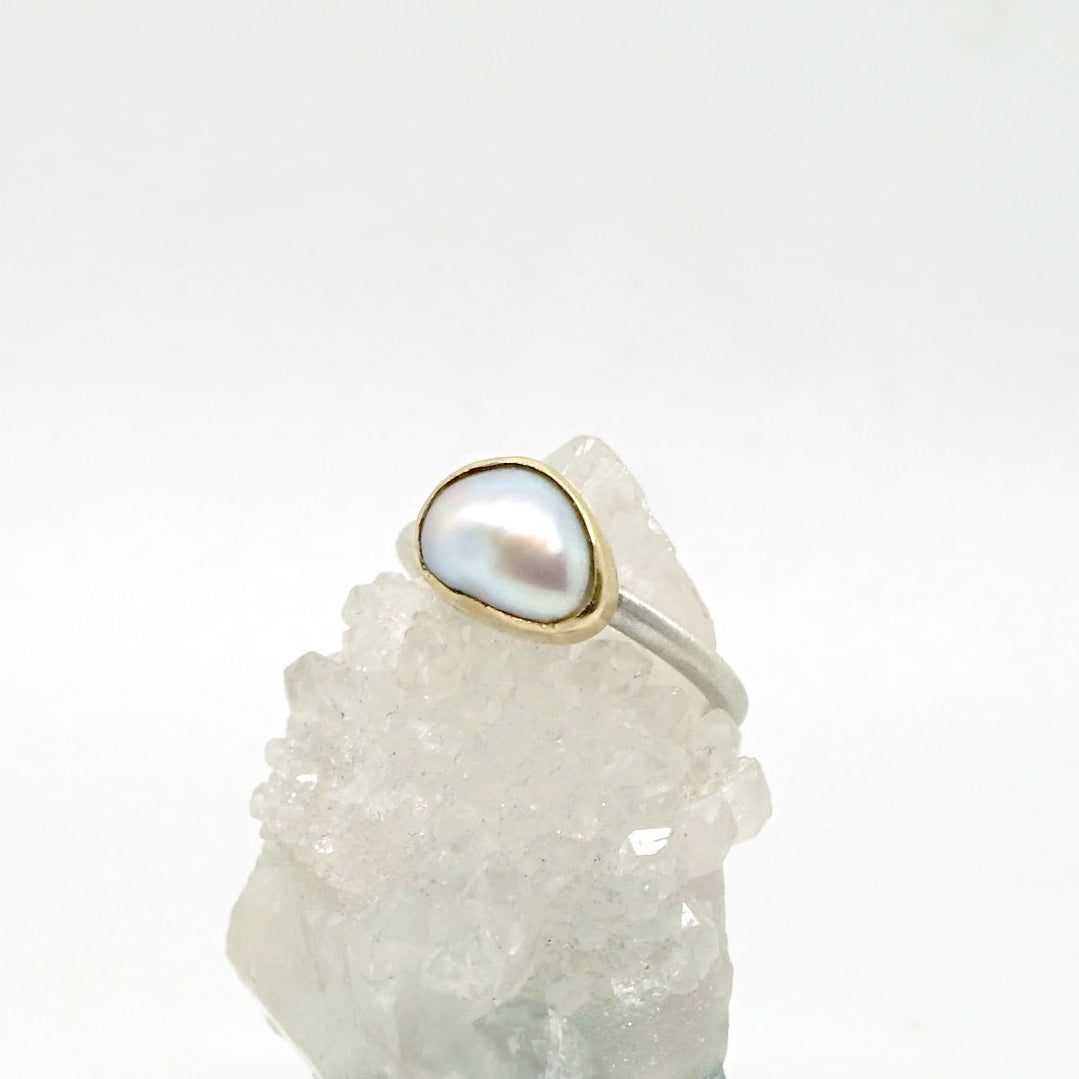 Pearl solitaire ring